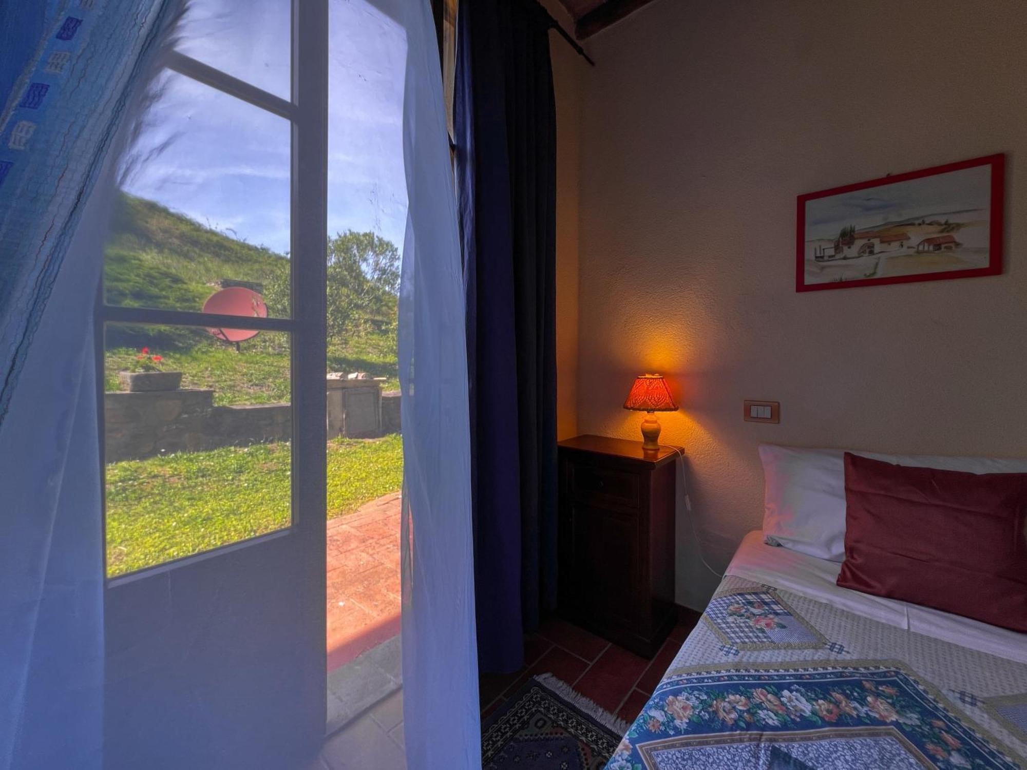 Agriturismo Lucertola Montecatini Val di Cecina Δωμάτιο φωτογραφία